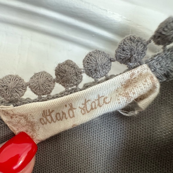 ALTAR’D STATE LACE DRESS. BEAUTIFUL GREEN OLIVE LINED DRESS. LIKE NEW! - Picture 11 of 15